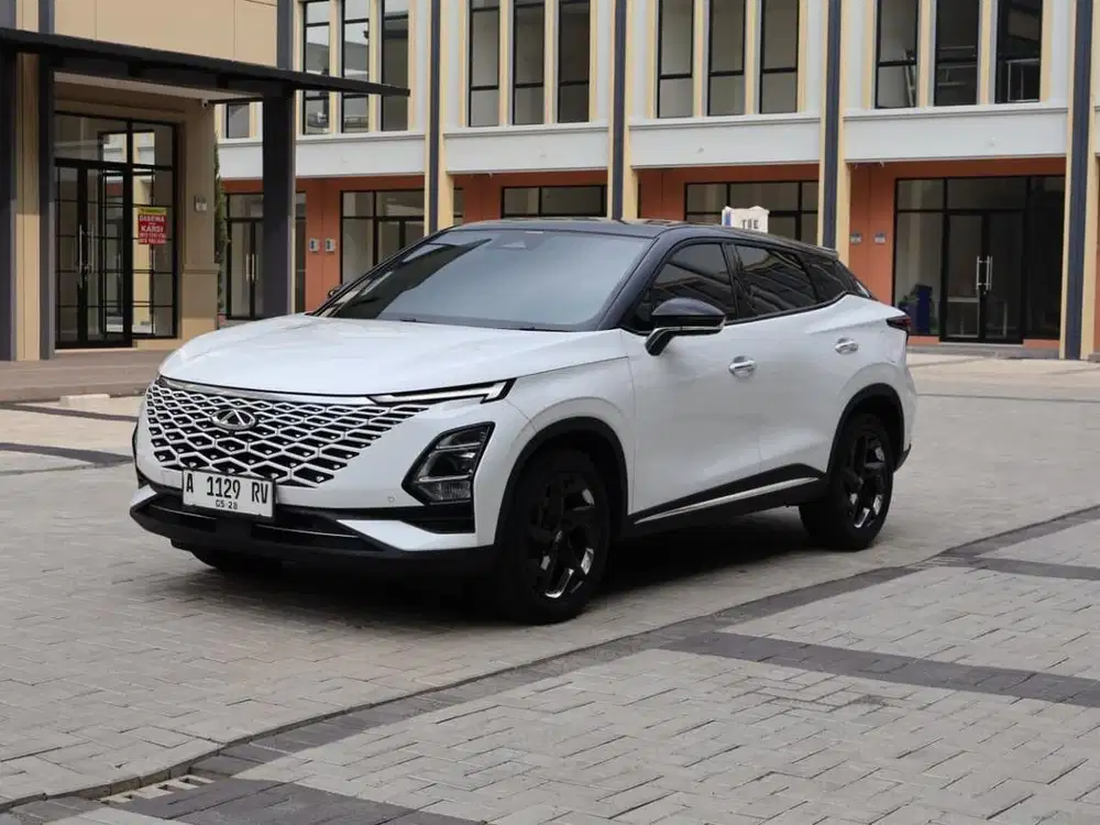 Chery Omoda 5 RZ matic 2023 twotone / km low / pajak panjng