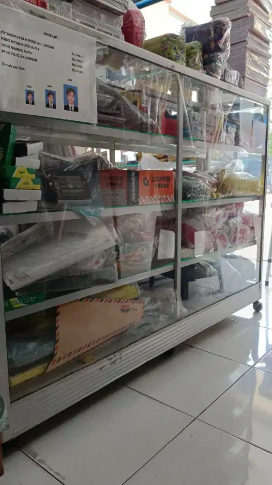 Jual etalase kaca
