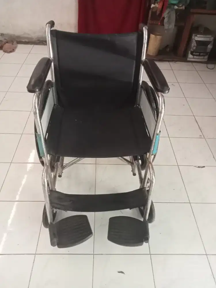 Jual kursi roda