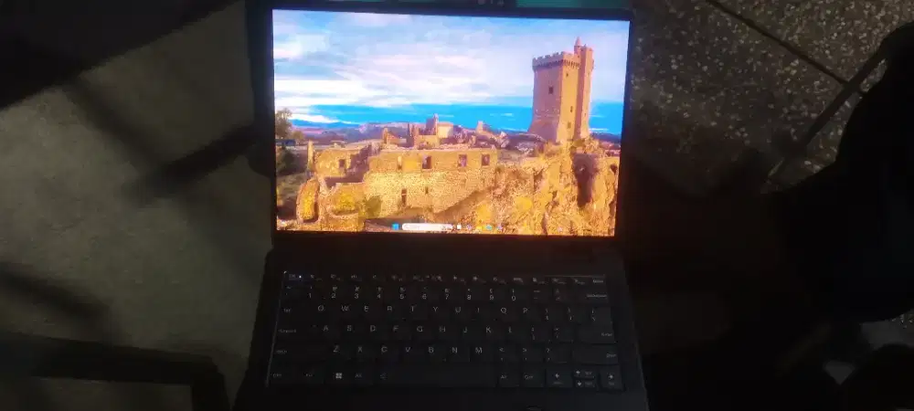 Laptop yoga 7 14ial7