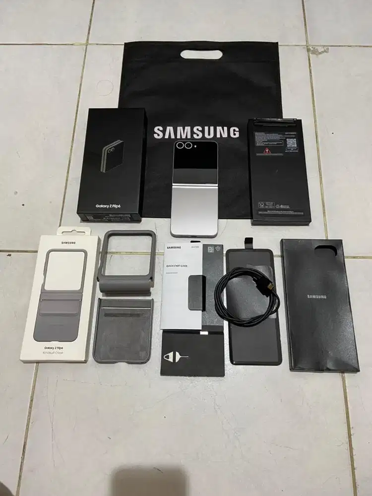 Samsung Z Flip 6 12/256gb SEIN Resmi Fullset lengkap original