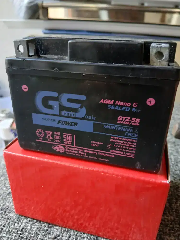 Jual aki 12 volt merk GS