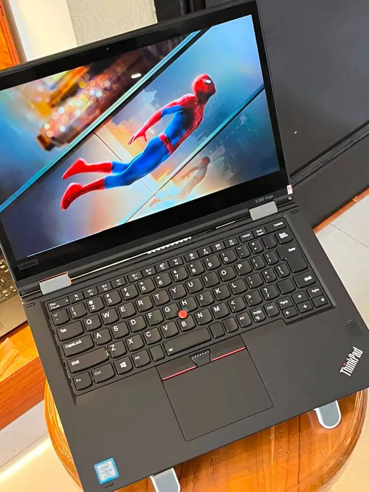Lenovo X380 Yoga Core i5 RAM 16GB SSD 256GB Flip 360°