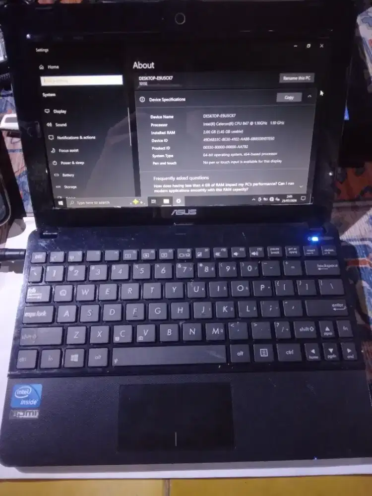 Notebook asus ram 2gb /hdd 32gb