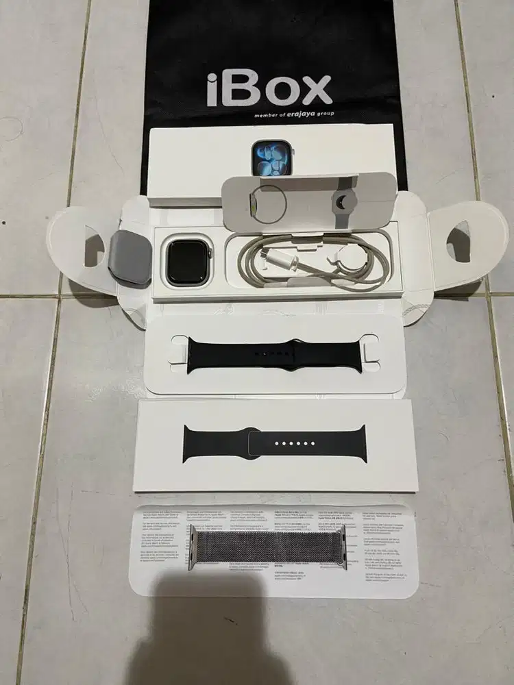 Apple watch Series 11 46mm IBOX Resmi BH 100% Garansi on April 2027