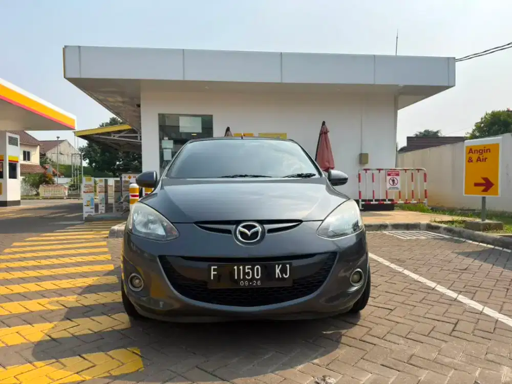 Mazda 2 R 1.5 Sport AT
