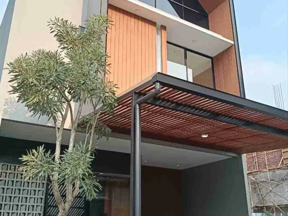 Rumah Baru dalam Komplek One Gate System Setraduta Bandung
