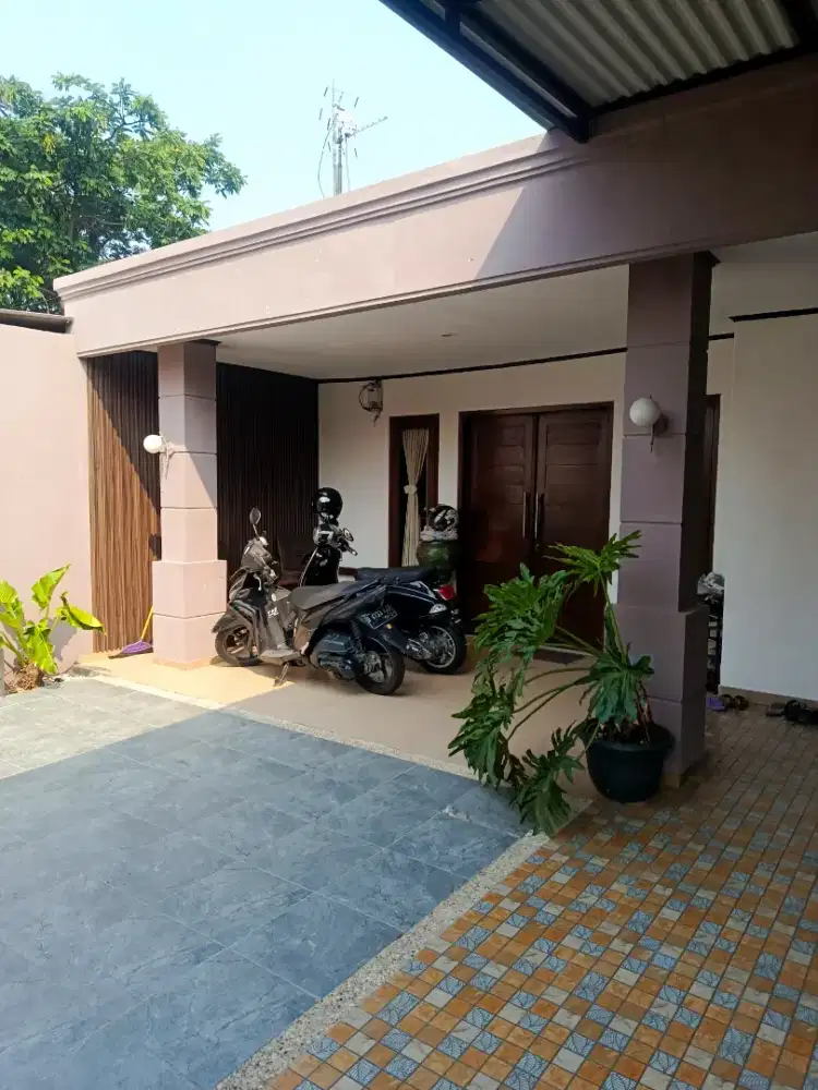Dijual Rumah Pinggir Jalan Raya Pondok Gede Jatiwaringin