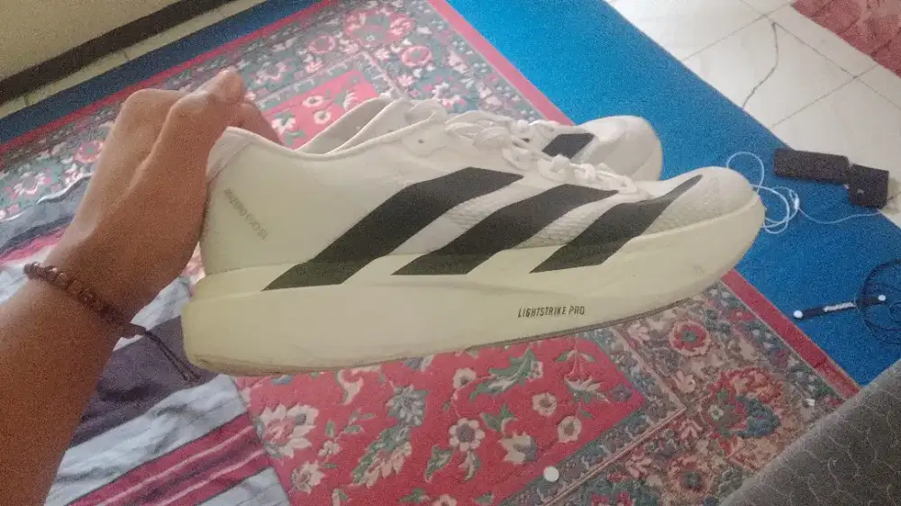 Jual sepatu running second