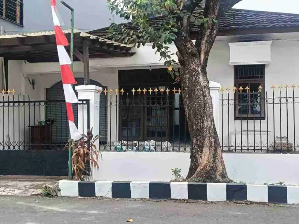 DIJUAL / DISEWAKAN RUMAH – KOMPLEK TAMAN BUARAN INDAH, DUREN SAWIT