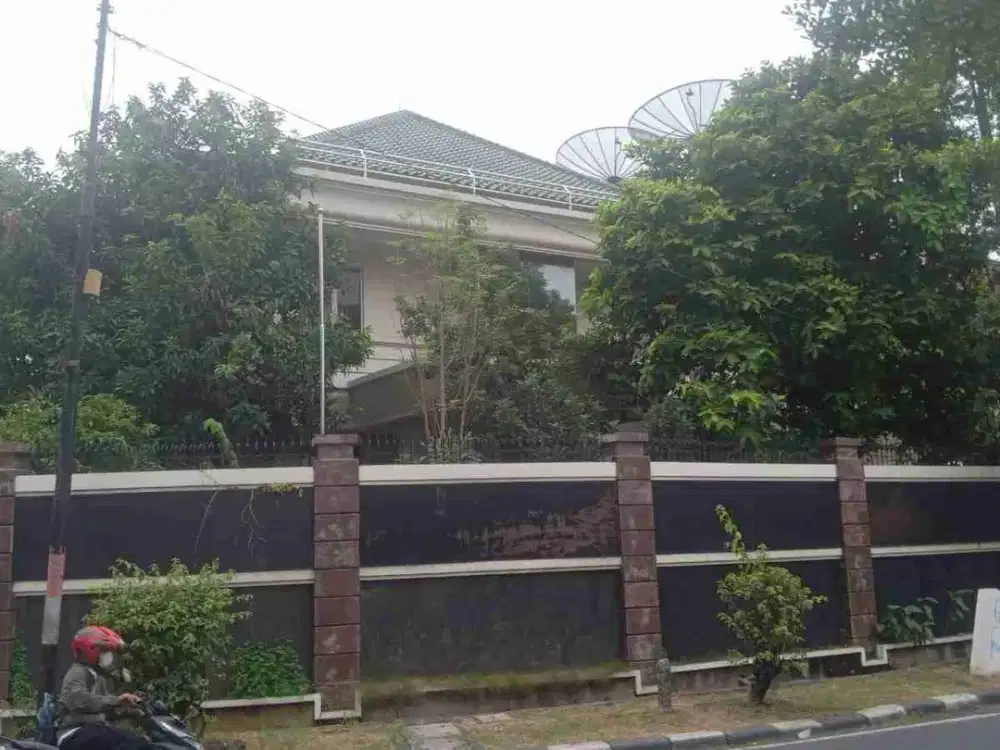 DIJUAL MURAH RUMAH MEWAH HITUNG TANAH