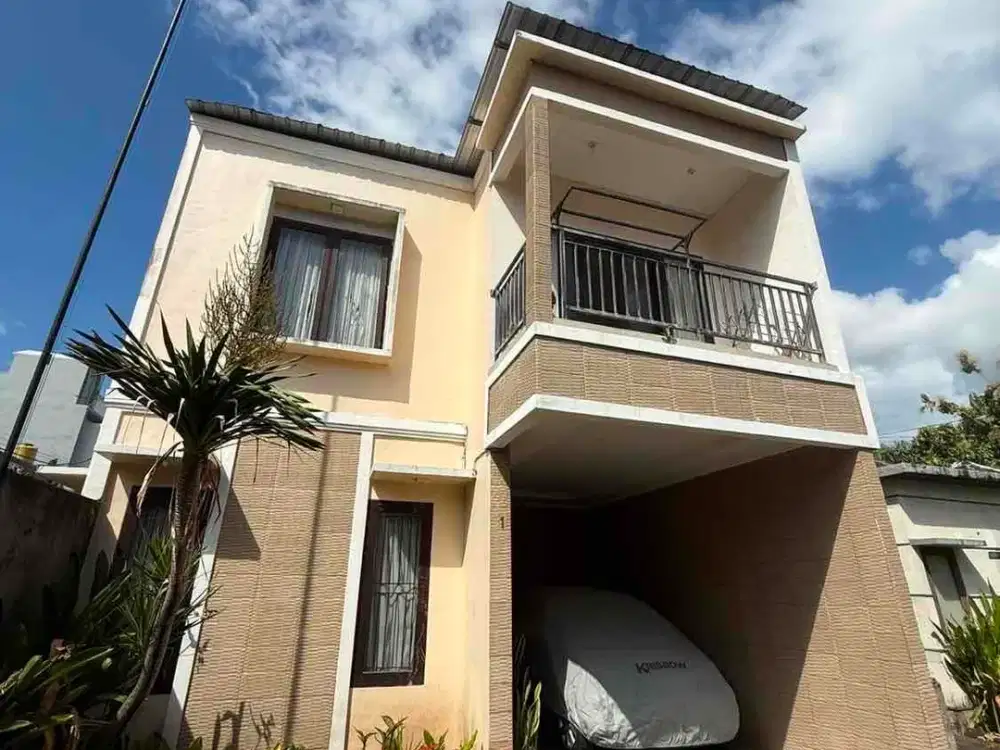 Dijual Rumah Strategis 2 Lantai di Poh Gading Jimbaran