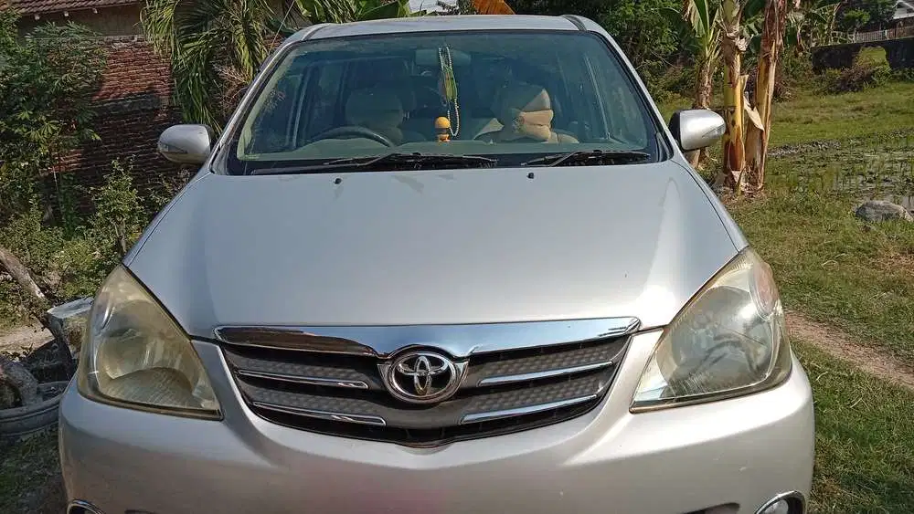 Toyota Avanza 2009 Bensin