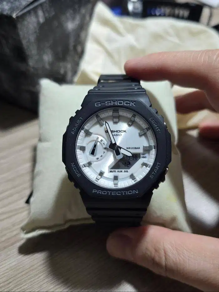 G-shock Jam Tangan Pria Analog Digital GA-2100WD-1ADR Original