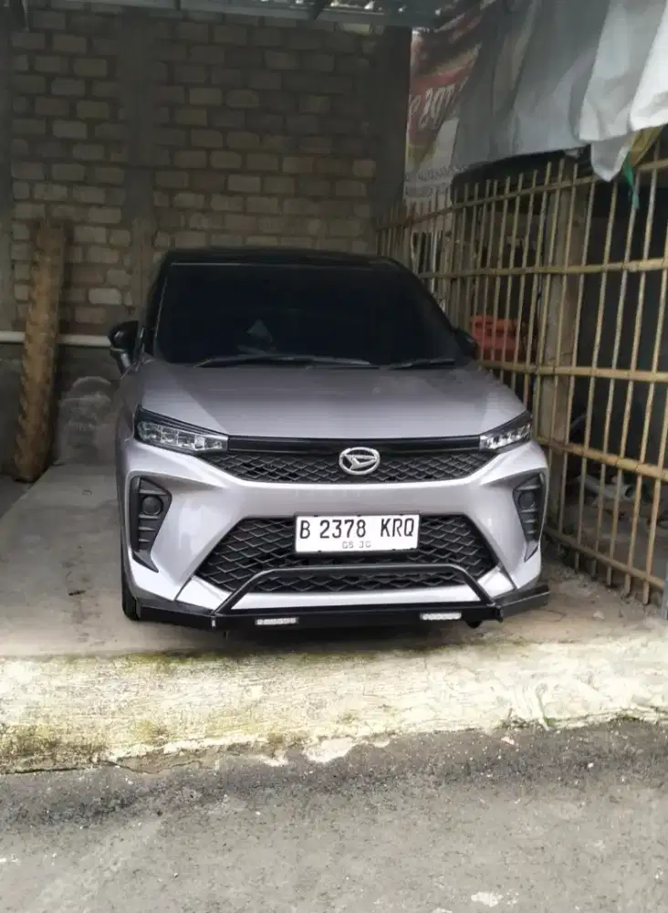 Jual Mobil Pribadi Pemakaian sendiri terawat masih orisinil