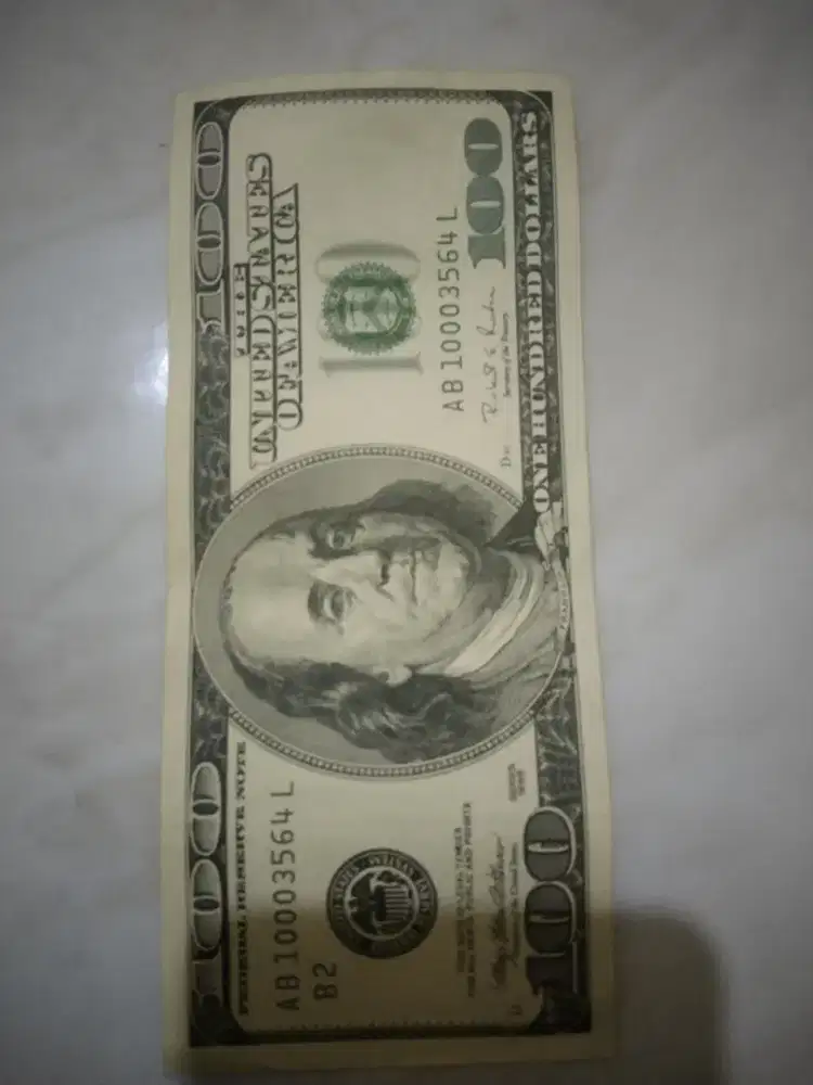 100 dollar 1996