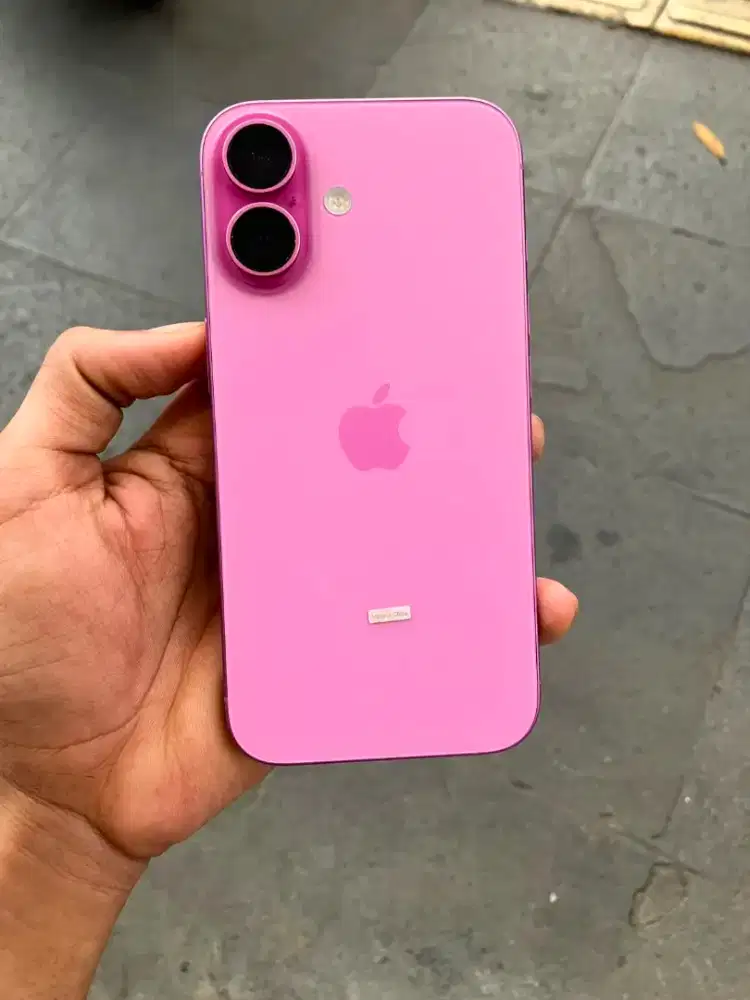 iPhone 16 128GB Like new Ex Ibox Garansi on