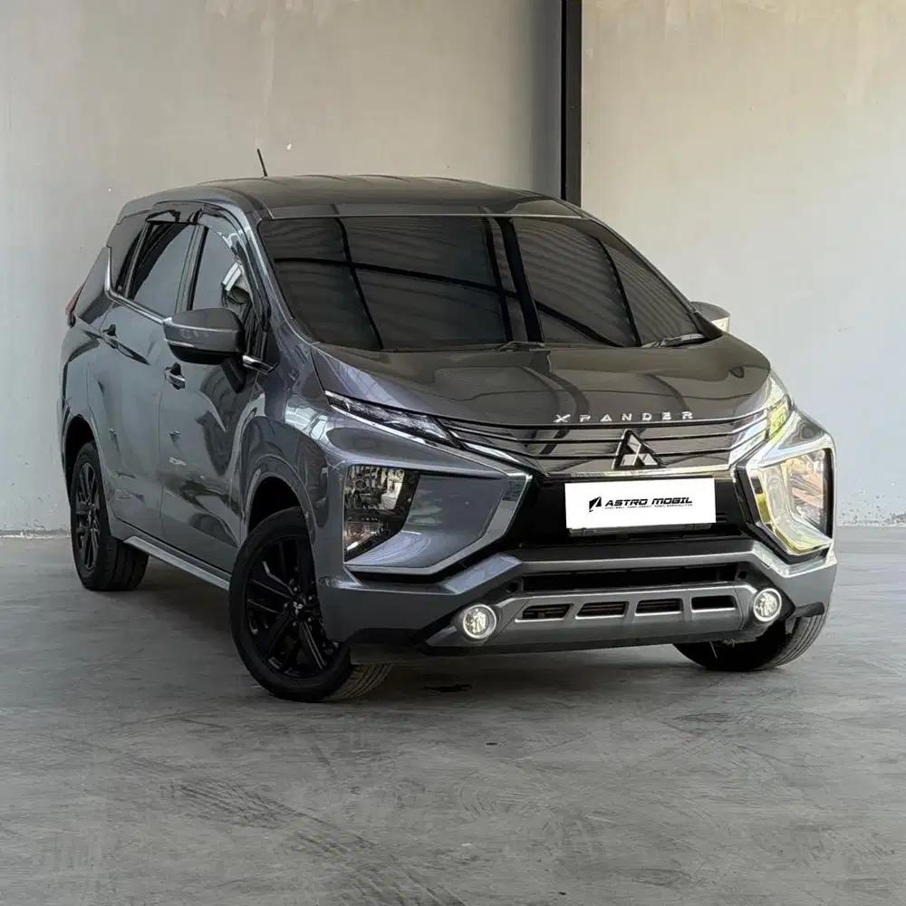XPANDER SPORT 2019 / 2018 Matic Bagus Murah Kredit Bekas Surabaya Tgn1
