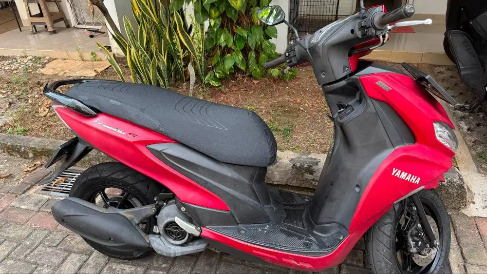 Dijual Yamaha FreeGo 125 2019  Warna merah siap pakai