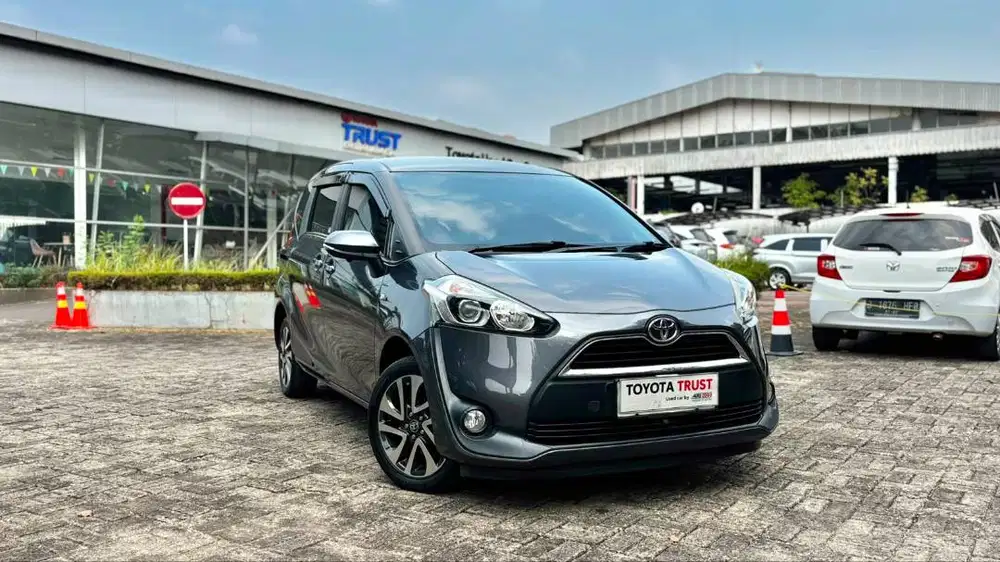 [GARANSI TOYOTA] TOYOTA SIENTA V BENSIN MATIC 2019