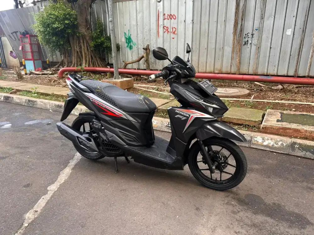 Vario Techno 125 PGM-FI Tahun 2016