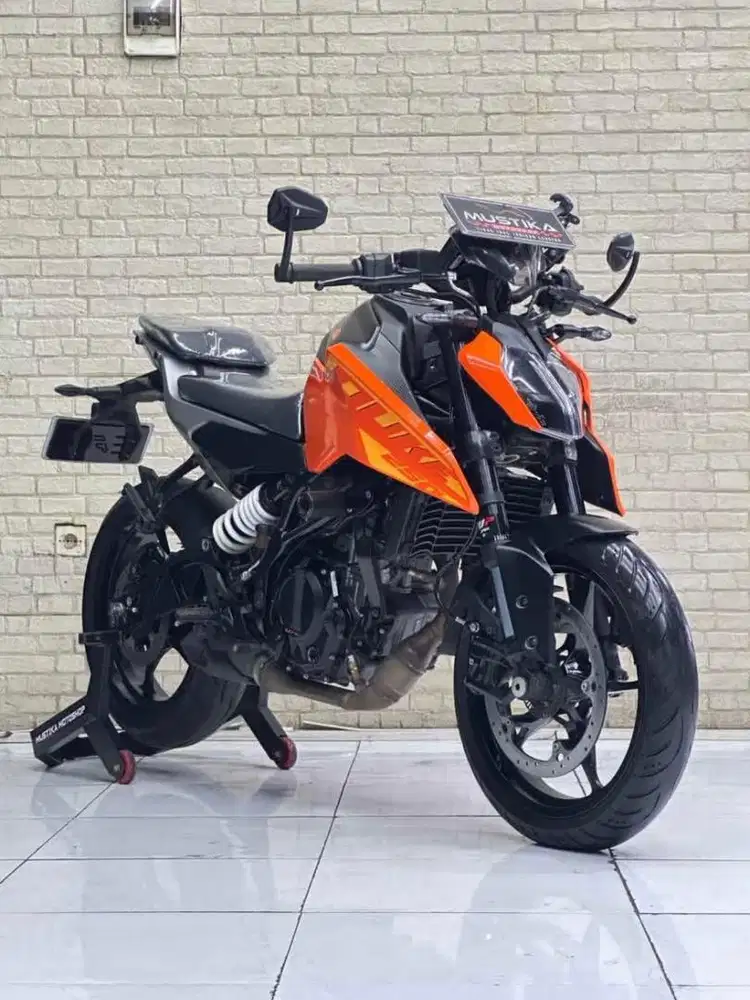 KTM DUKE 200 2024 pmk 2025 Low km 3rb