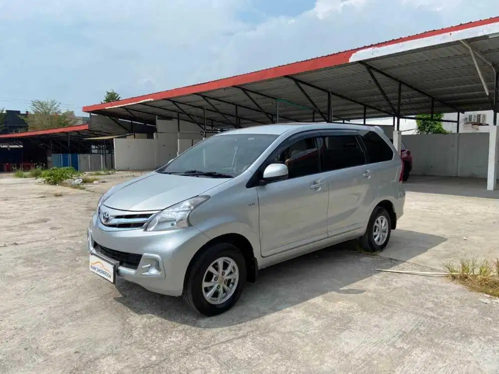 TOYOTA AVANZA G AT 2015