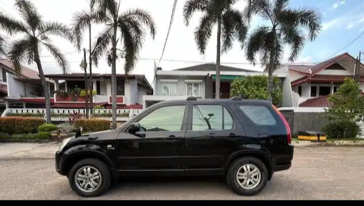 Honda CR-V 2004 Bensin