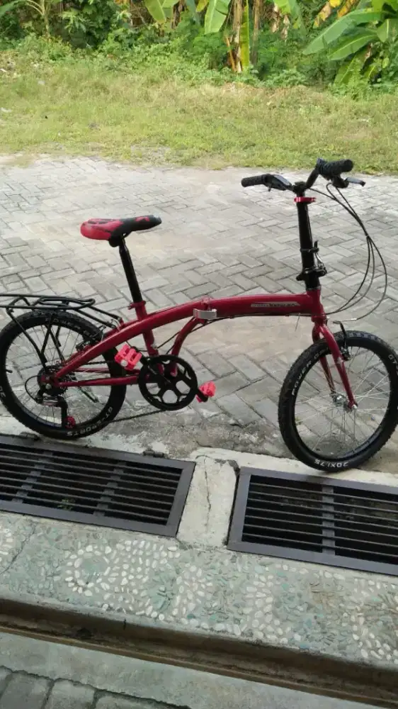 sepeda lipat 20 inch