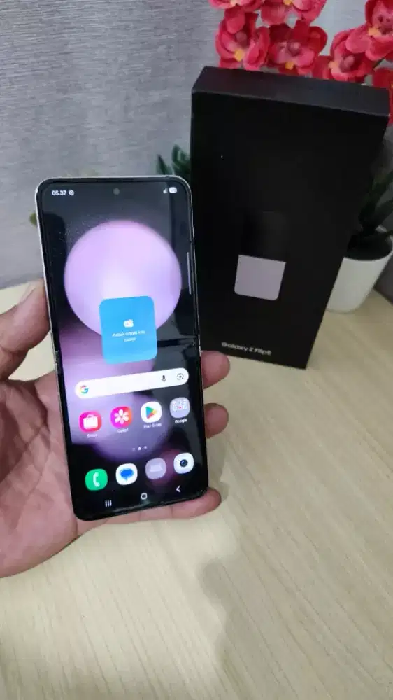 Samsung Galaxy ZFlip5 5G 8/512gb Fullset