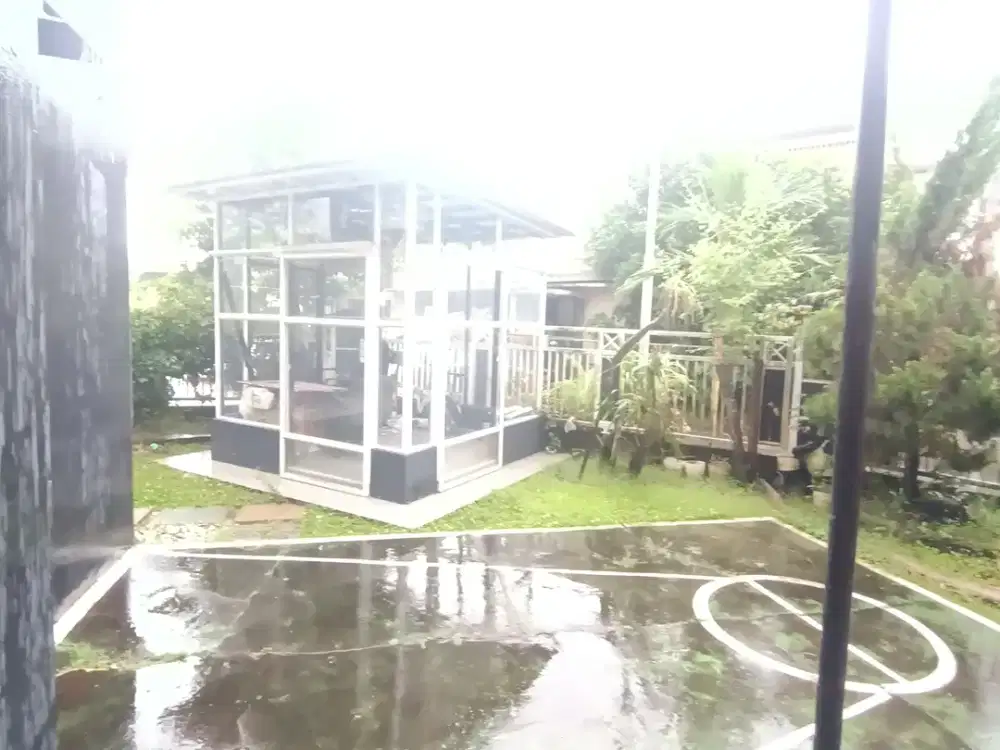 Disewakan atau jual rumah khusus keluarga