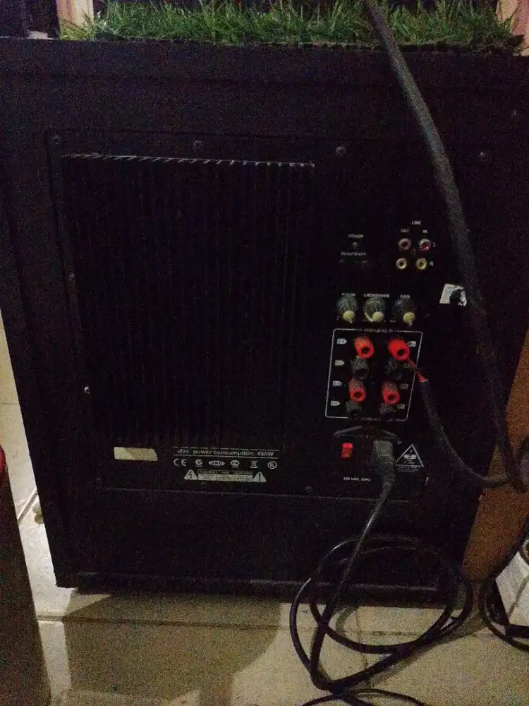 subwoofer aktif 12 in
