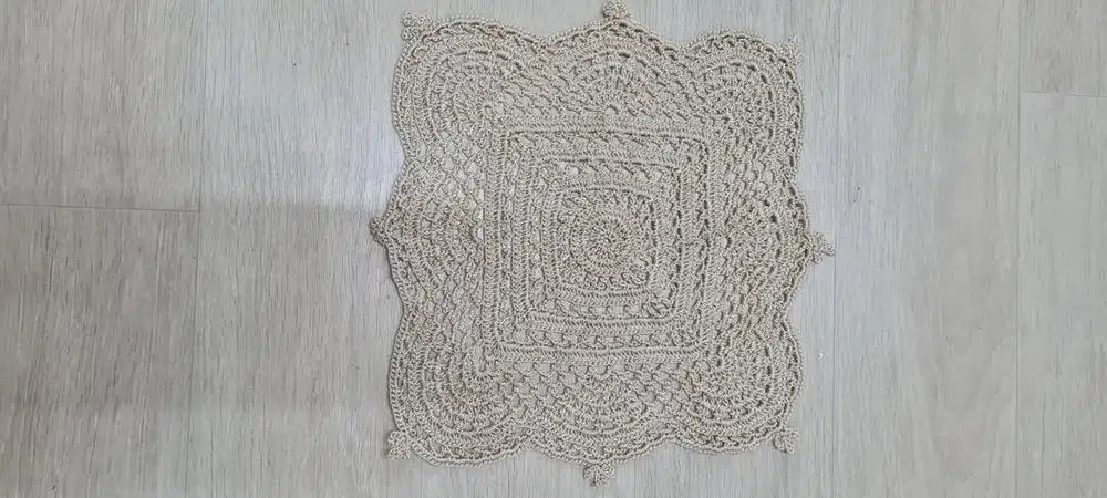 Taplak rajut handmade premium aesthetic segi empat