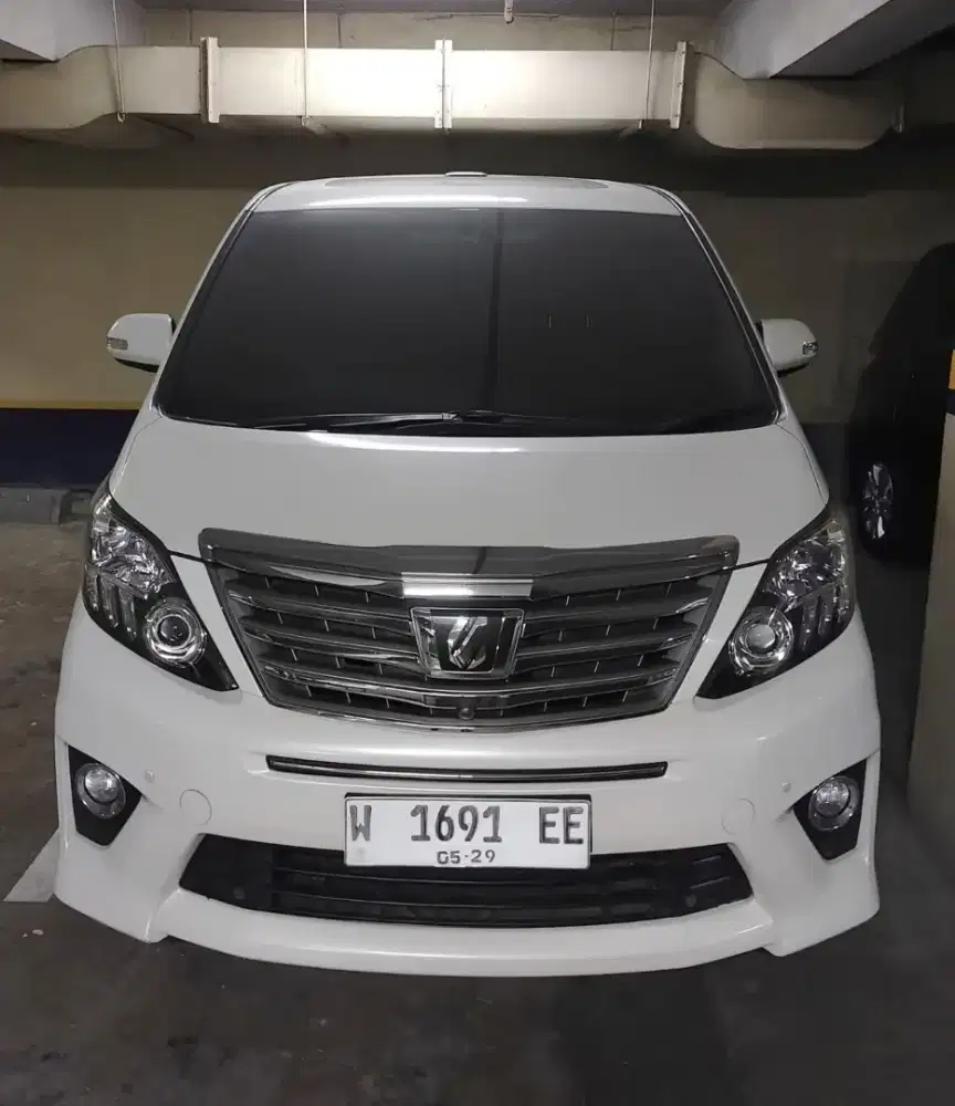 Alphard SC premium milik pribadi