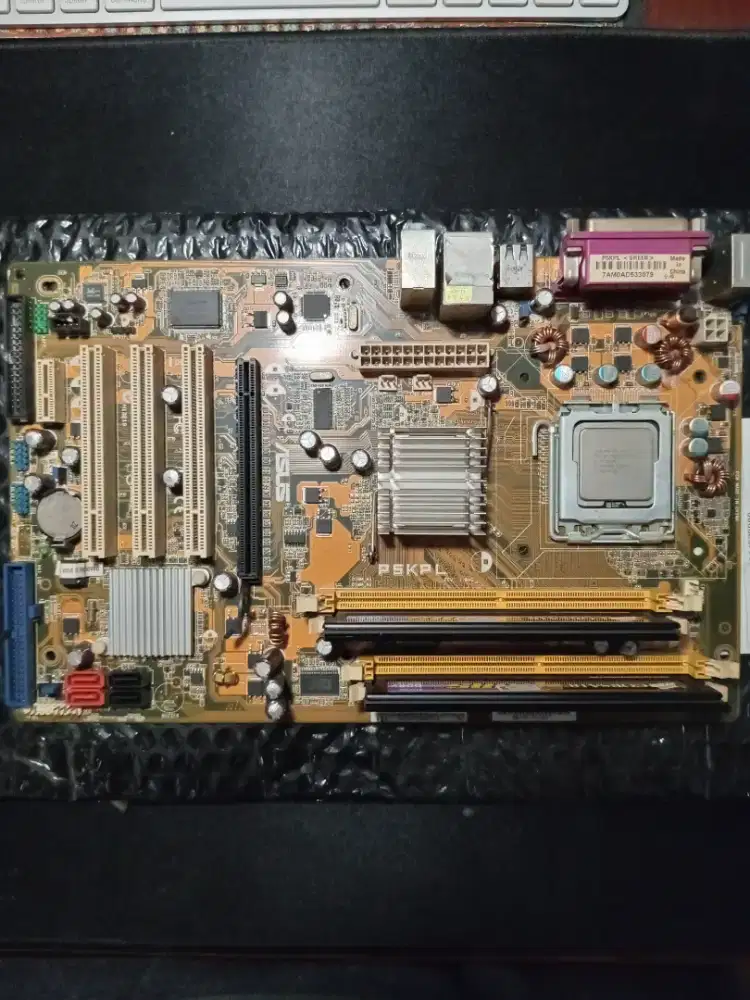 Motherboard Asus komplit (ram, cpu, gpu)