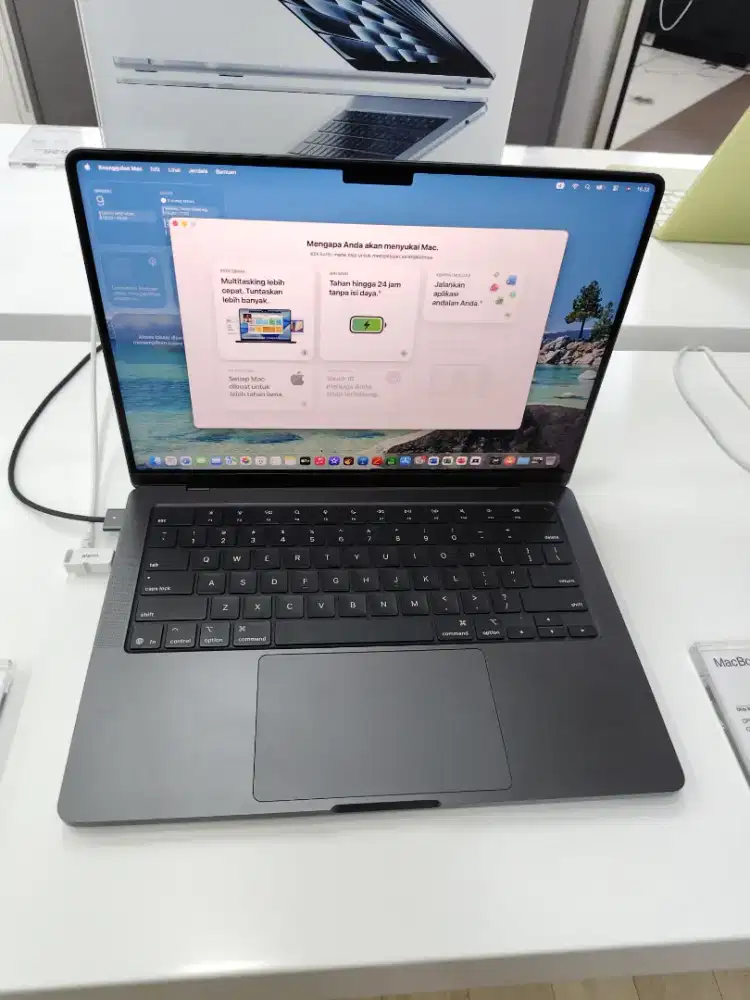 Promo Cicilan Pakai Home Credit MaceBook Pro 14inci