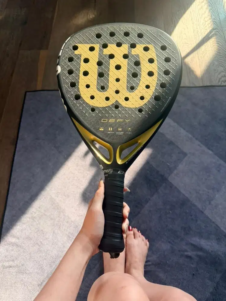 raket padel wilson