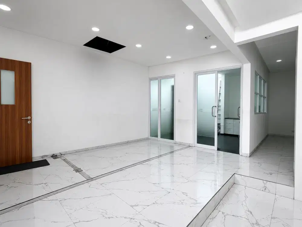 Dijual Rumah Kantor 3 Lantai Kebayoran Baru Jakarta Selatan | LT 224 m² | Rp14 M Nego