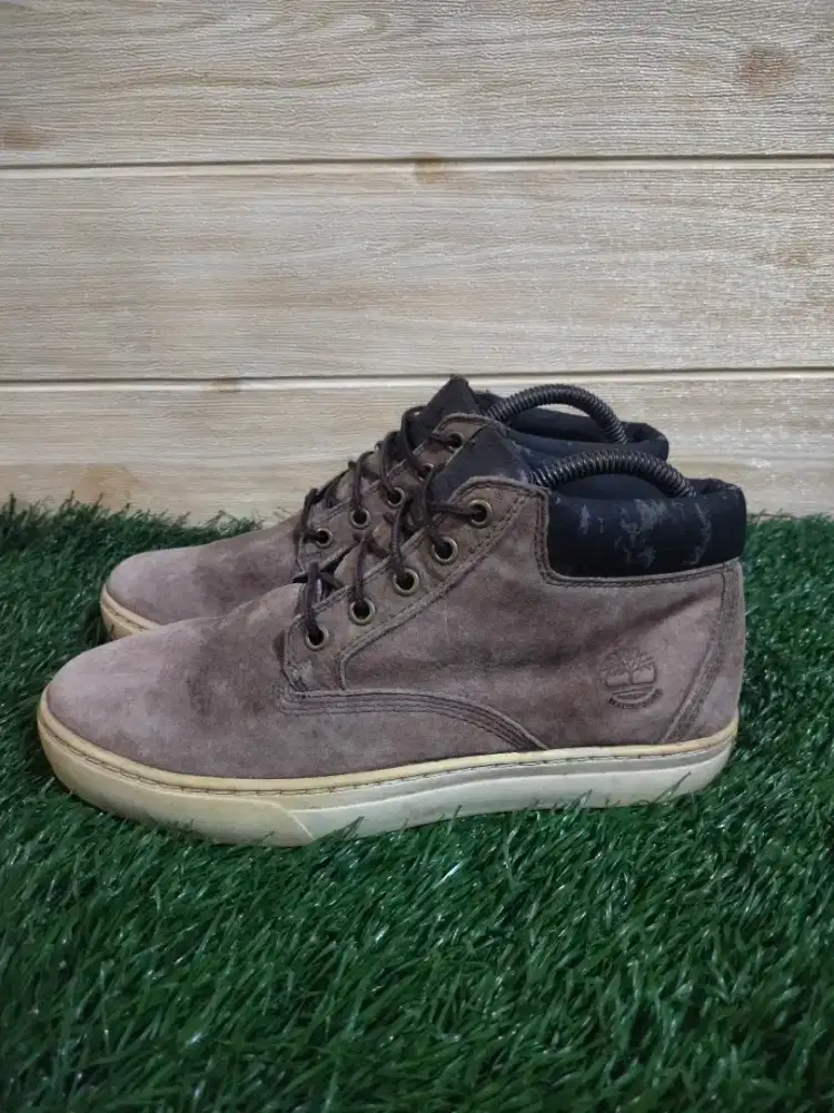 Sepatu Kulit Timberland Dauset Chukka Boots Mid Size 40