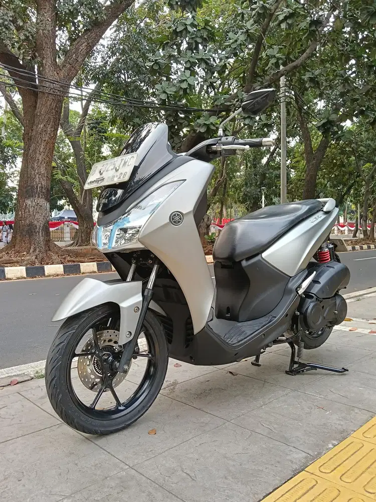 DIJUAL CASH YAMAHA LEXI 125 KUNCI THN 2018 PJK IDUP SIAP PAKAI