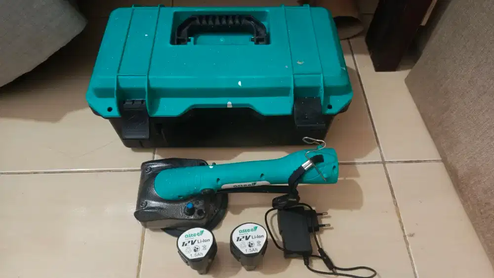 Alat pasang keramik, Kop keramik granit