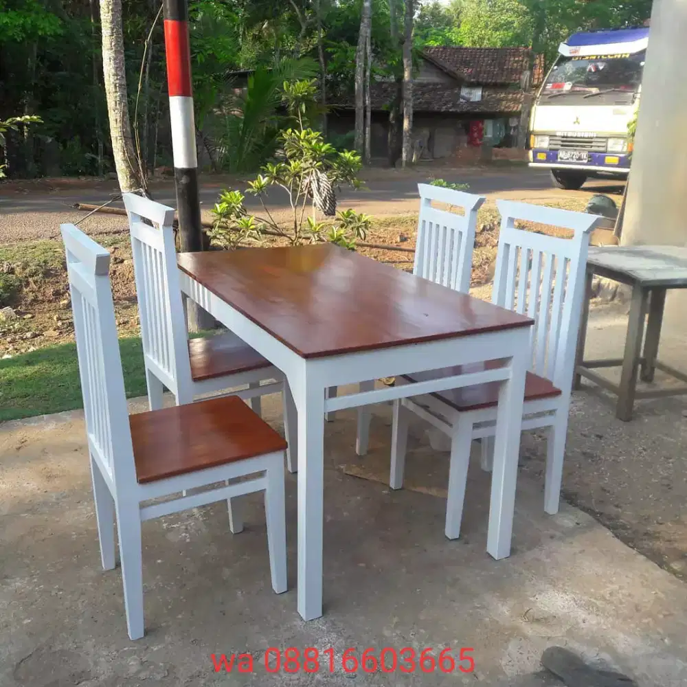 Meja kursi makan dan resto