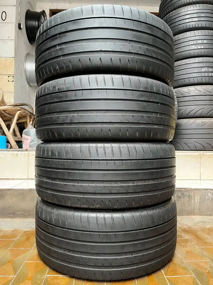 Ban Michelin Pilot Sport 4 225 45 r17 4Pcs