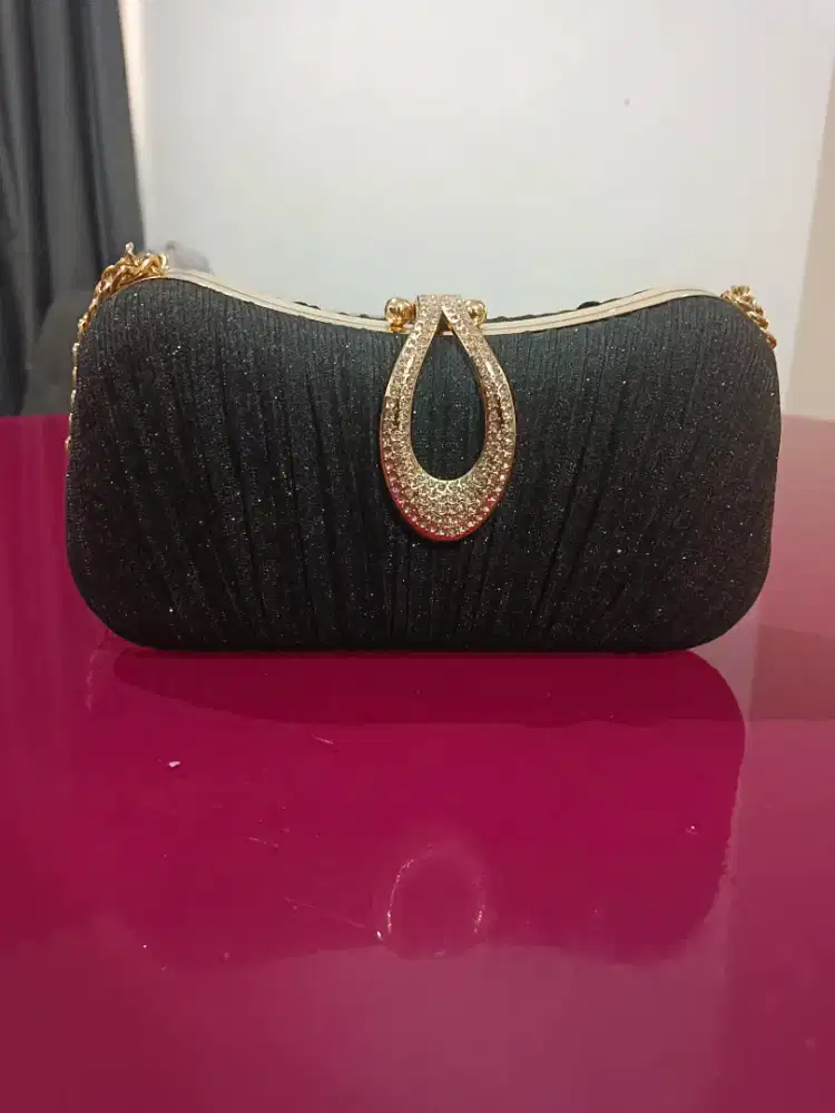 Dijual Tas Pesta
