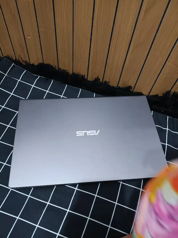 Laptop Asus Vivobook X415 Core i7 Gen 11 VGA MX330
