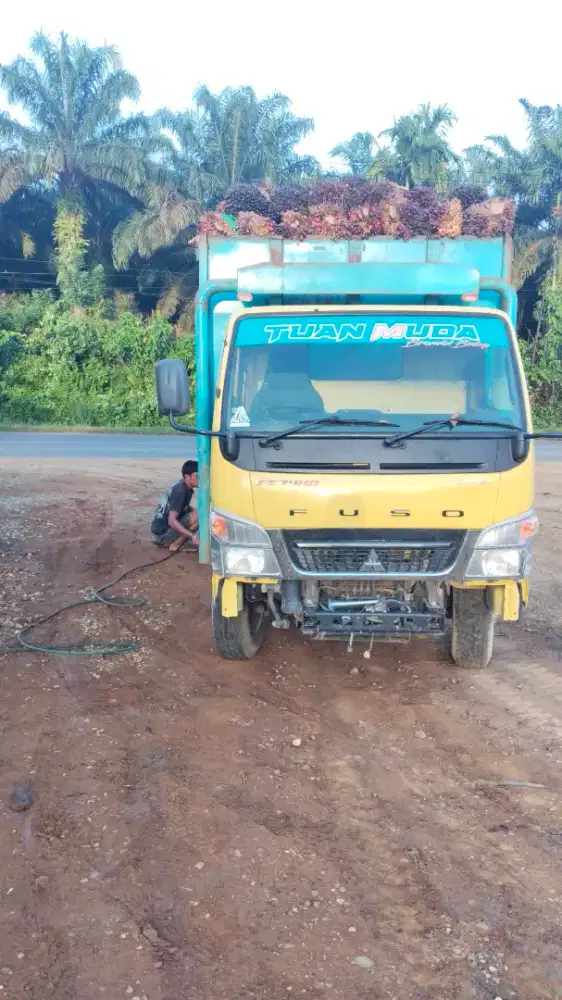 Tangan pertama bisa cek