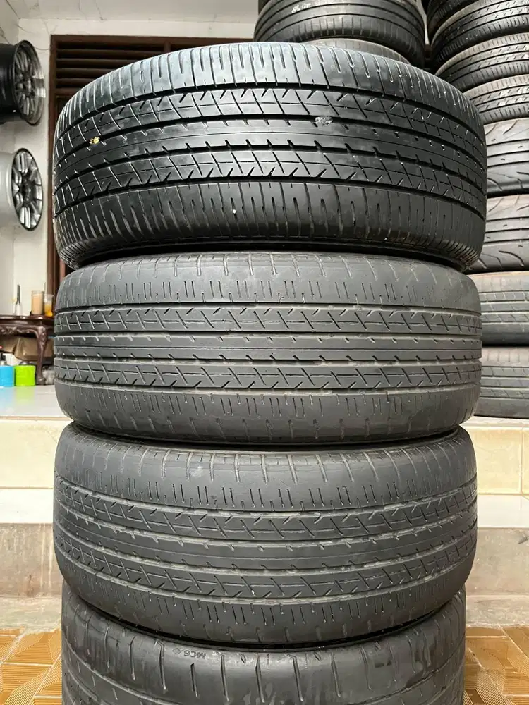 Ban Bridgestone Turanza ER33 215 55 r17 3Pcs