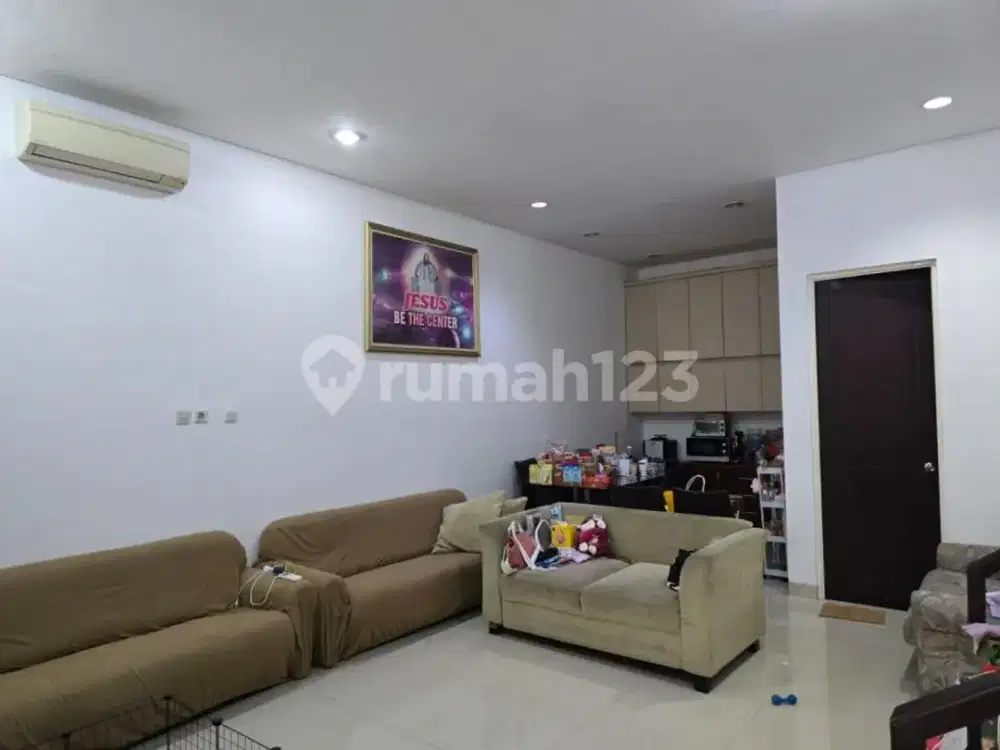 Rumah 8X15 Semi Furnished Daan Mogot Baru