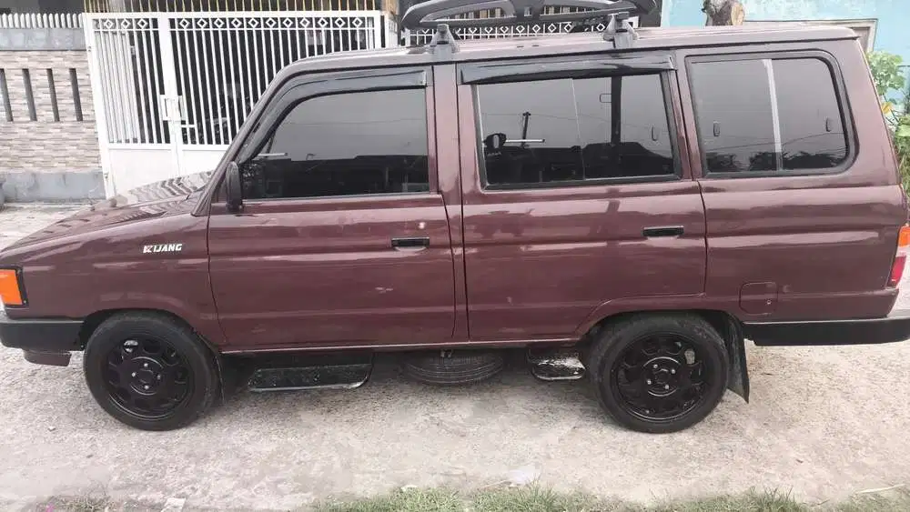 Toyota Kijang 1991 Bensin