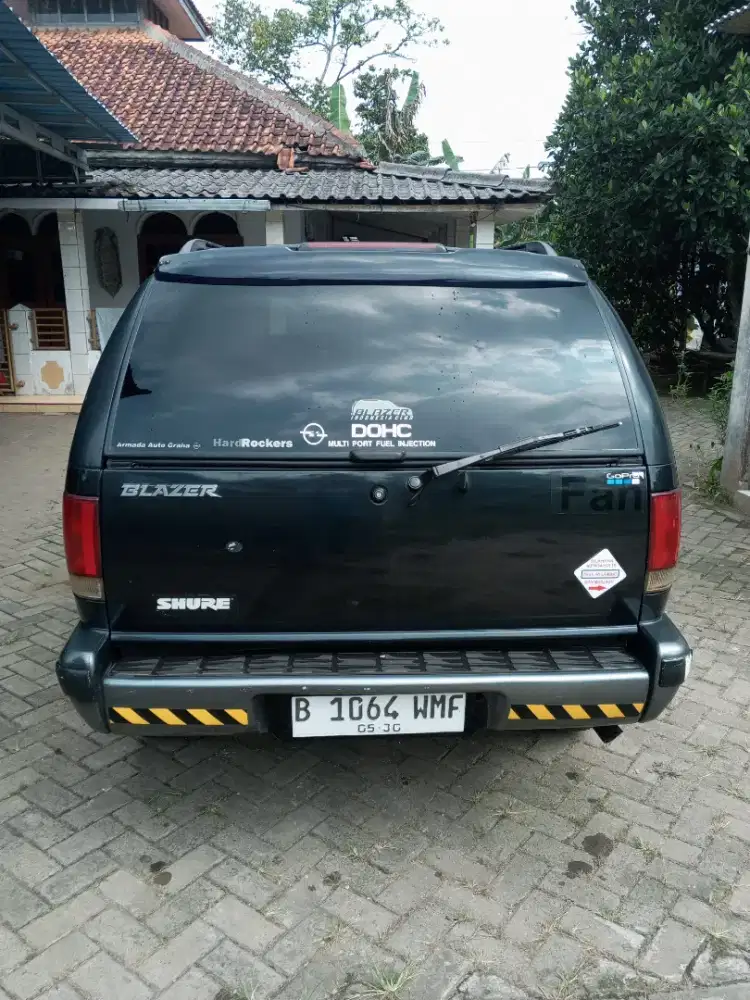 Opel blazer DOHC 97 Pajak Panjang 40jt / TT motor Boleh